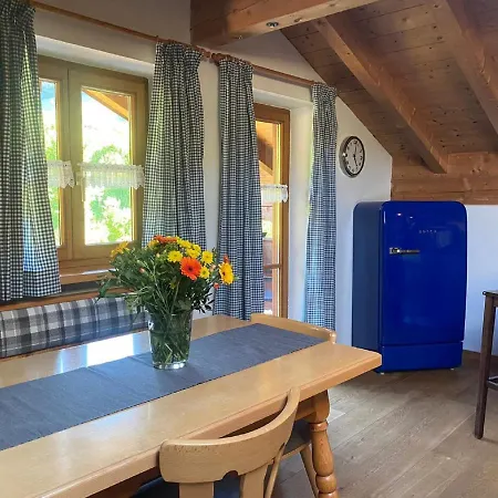 Apartment Haus Hager *