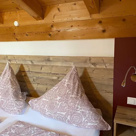 Apartment Haus Hager *